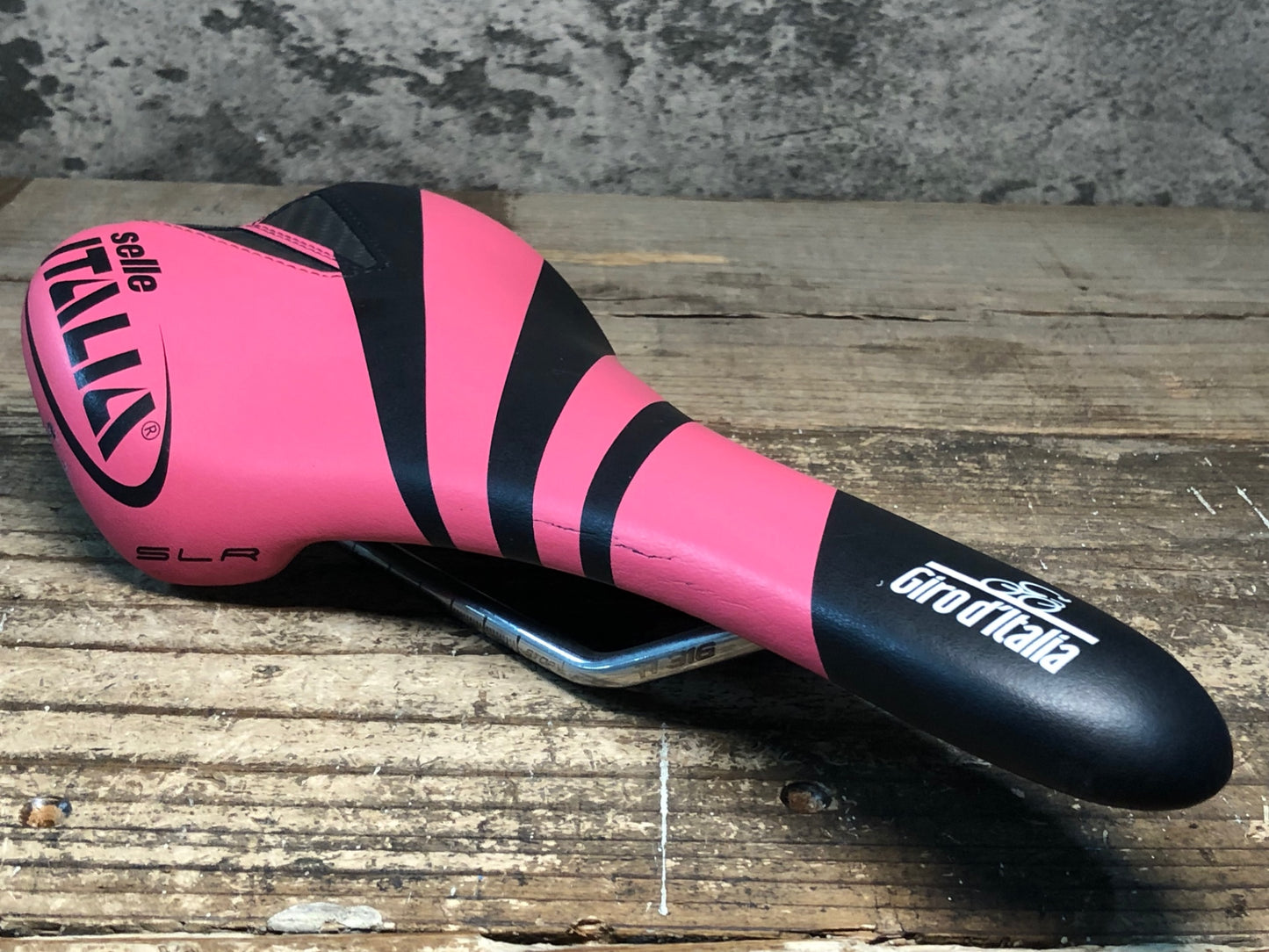 JA064 セライタリア SELLE ITALIA SLR Giro d Italia 2015 サドル Ti316 レール