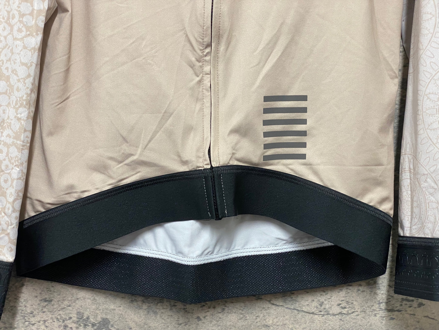 JC049 ラファ Rapha PRO TEAM LONG SLEEVE TRAINING JERSEY 長袖 サイクルジャージ ベージュ M Connect To Country