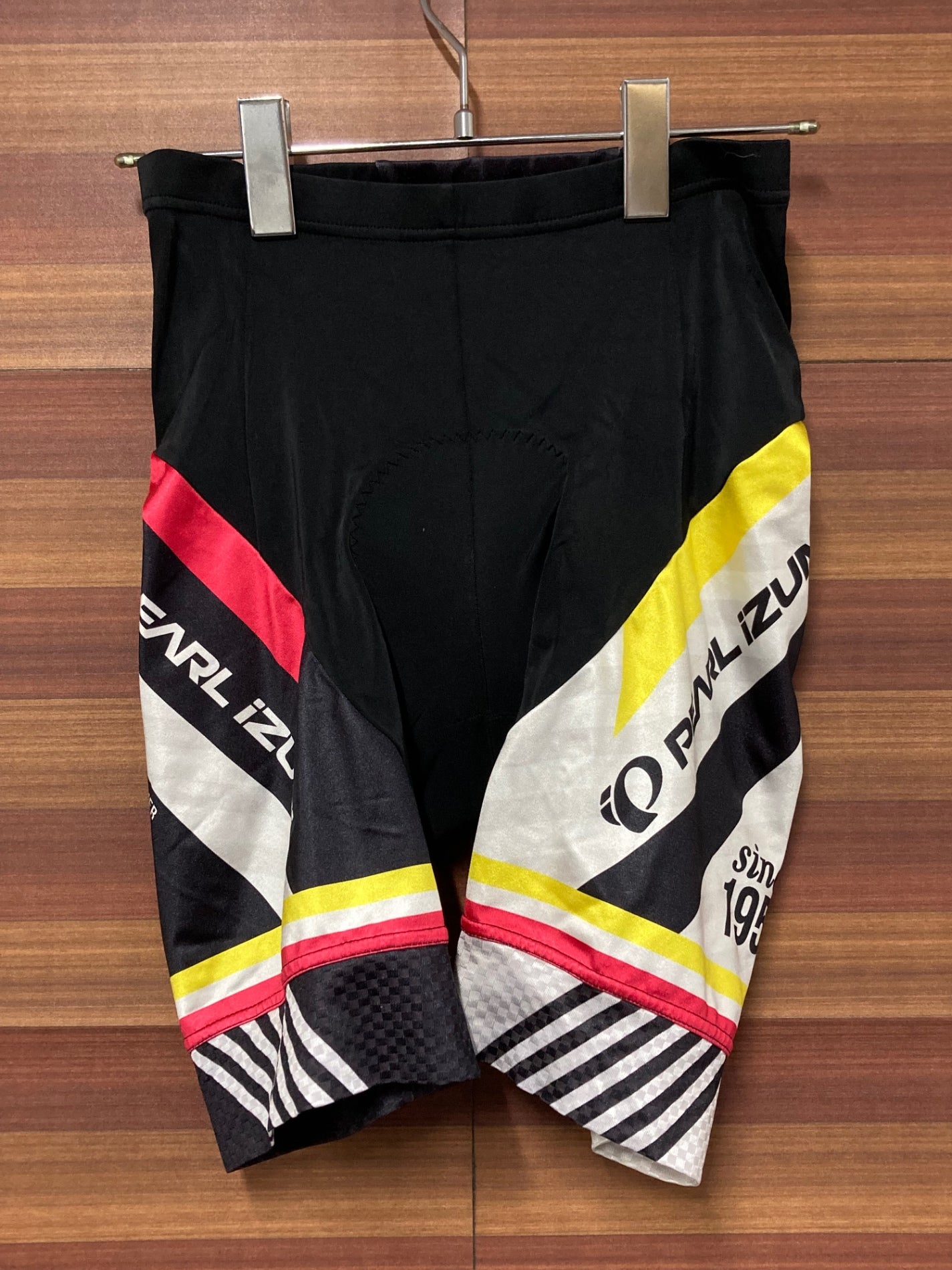 IN182 パールイズミ PEARL iZUMi レーサーパンツ 黒 白 M