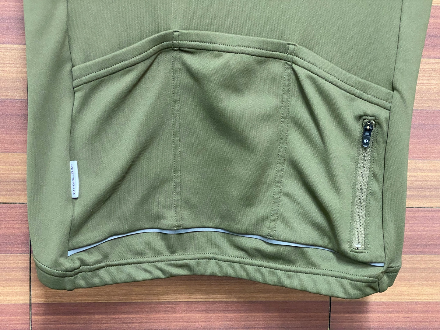 IV372 パールイズミ PEARL iZUMi 半袖 サイクルジャージ カーキ M