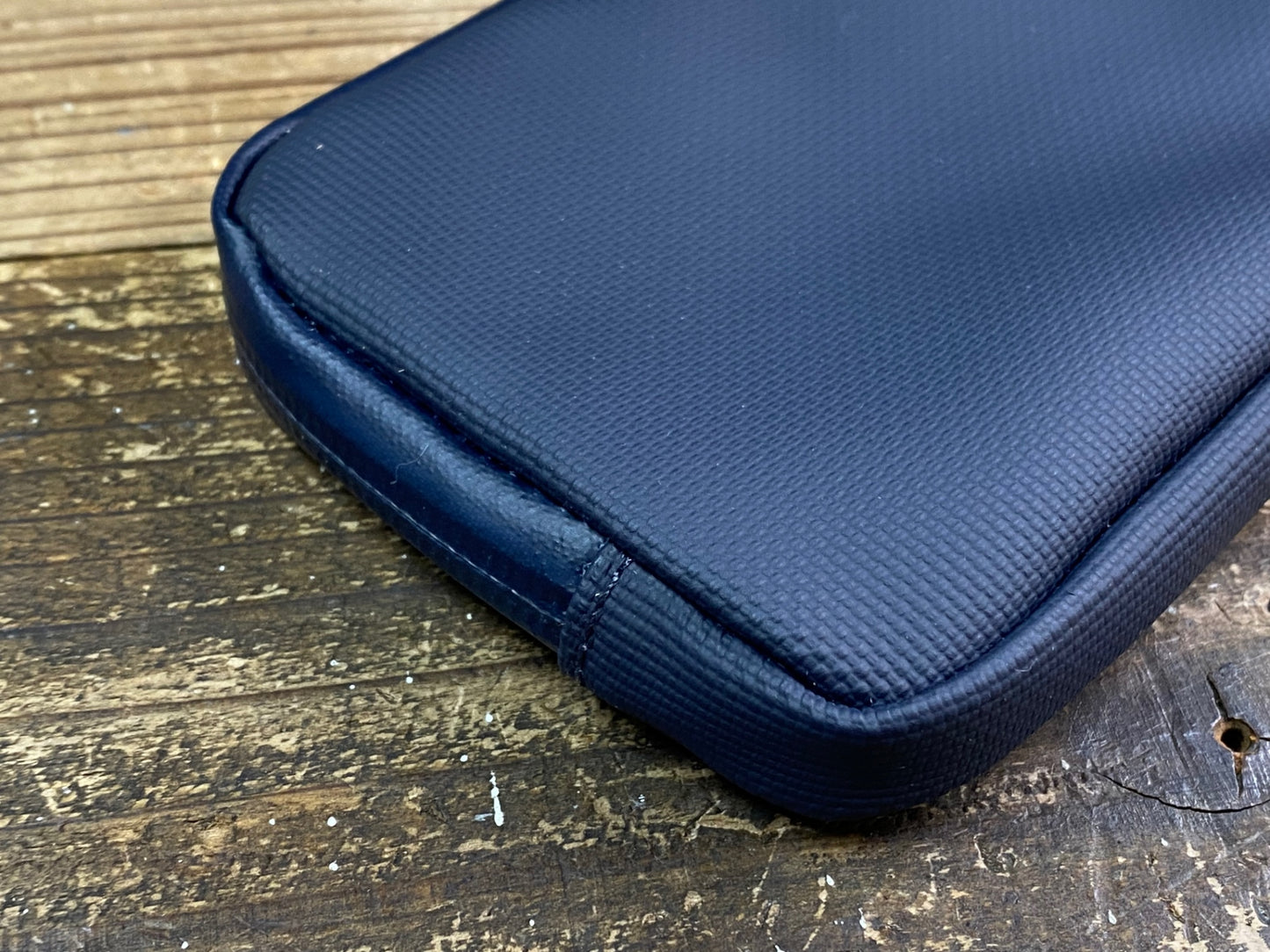 JA749 ラファ Rapha RAINPROOF ESSENTIALS CASE LARGE ポーチ 濃紺