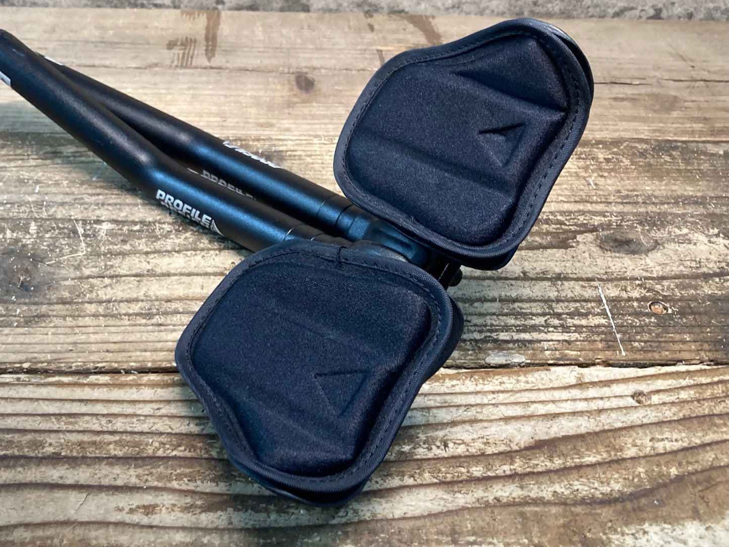 IX962 プロファイルデザイン PROFILE DESIGN アルミ DHバー 黒 245mm Φ31.8