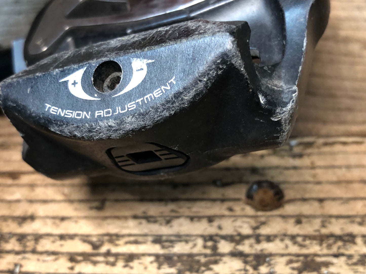 IY898 シマノ SHIMANO 105 PD-5700C ビンディングペダル