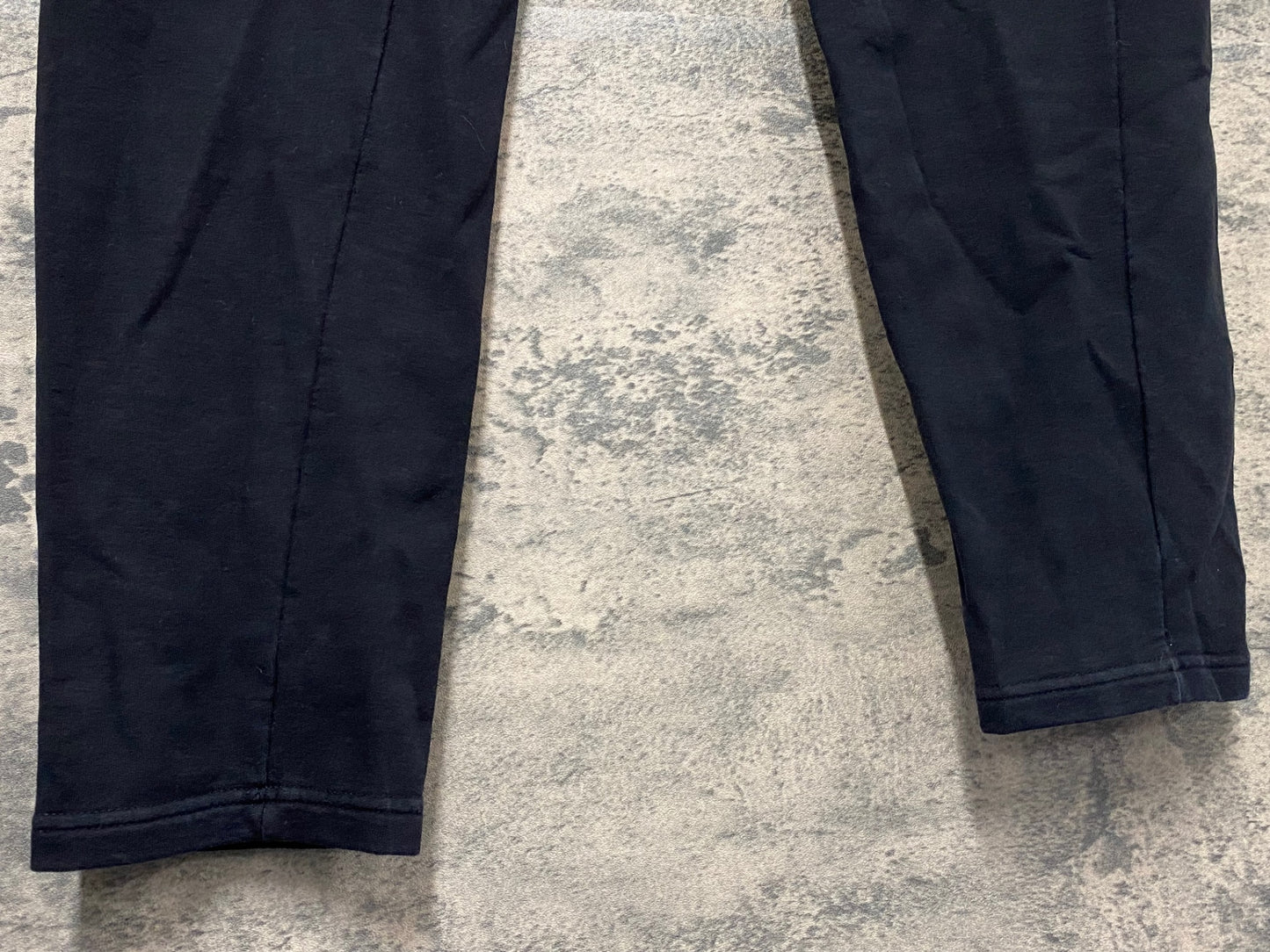 IW479 アソス Assos SIGNATURE FELPA PANTS SUISSE スウェットパンツ 黒 S 裏起毛