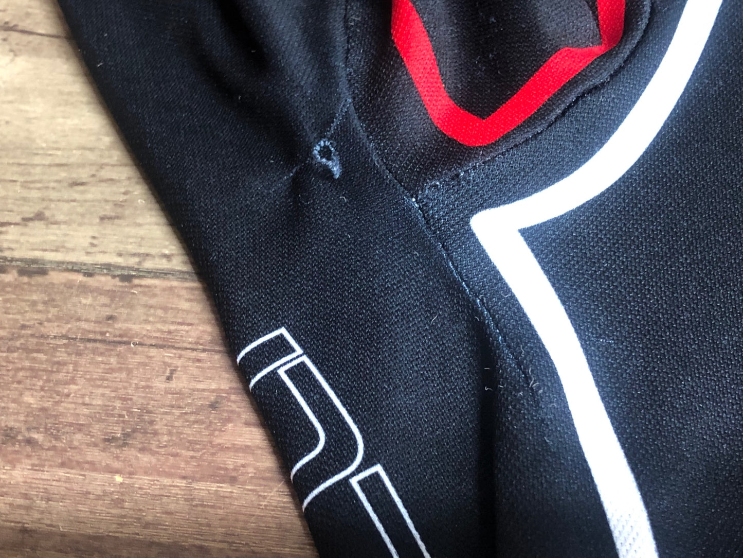 IM948 カステリ CASTELLI ロッソコルサ ROSSOCORSA 半袖 サイクルジャージ 黒 L ※ほつれ