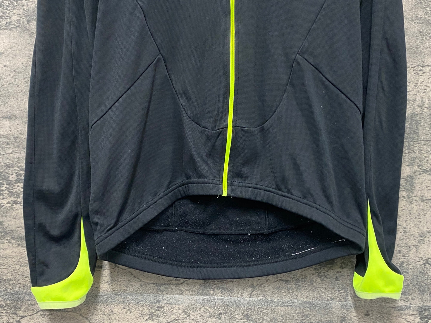 IZ551 スポーツフル sportful 長袖サイクルジャージ 黒 M 裏起毛 ほつれ ロゴヒビ