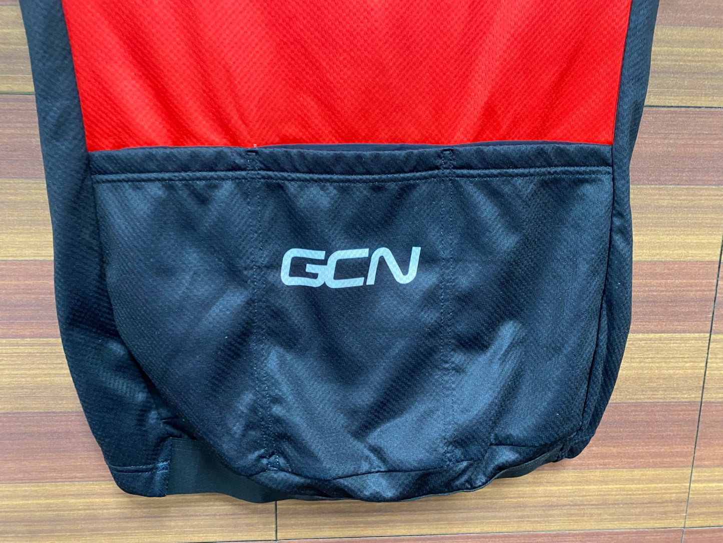 IA613 アソス ASSOS GCN 半袖 サイクルジャージ XS ブラック レッド