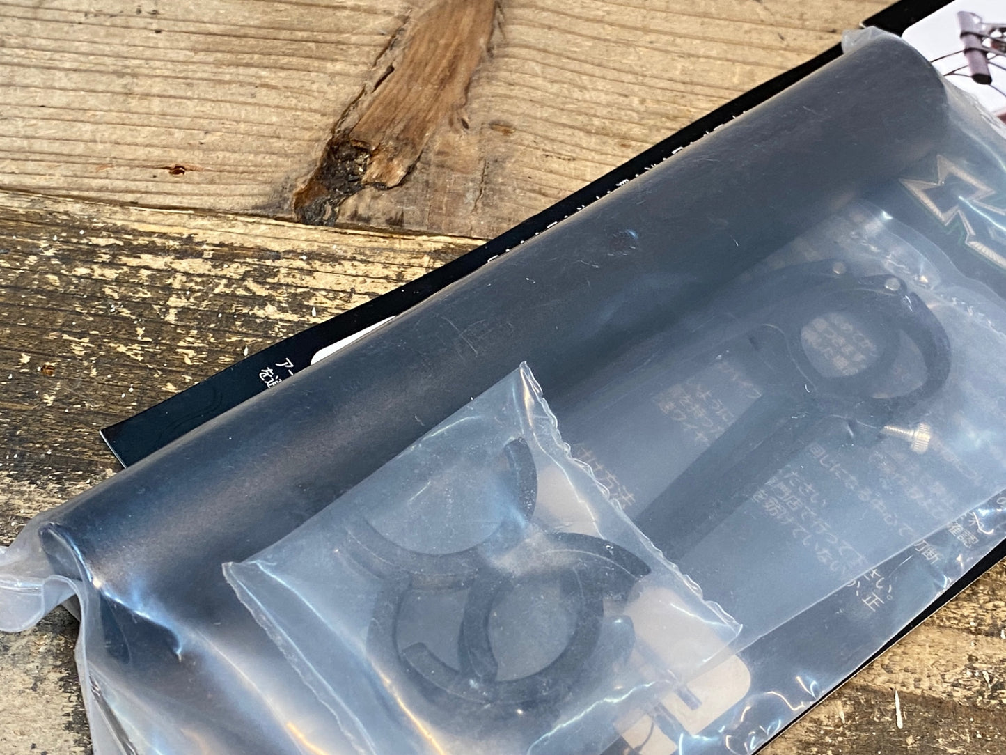 IS321 KCNC ブルべマウント 黒 Φ25.4-31.8 未使用品