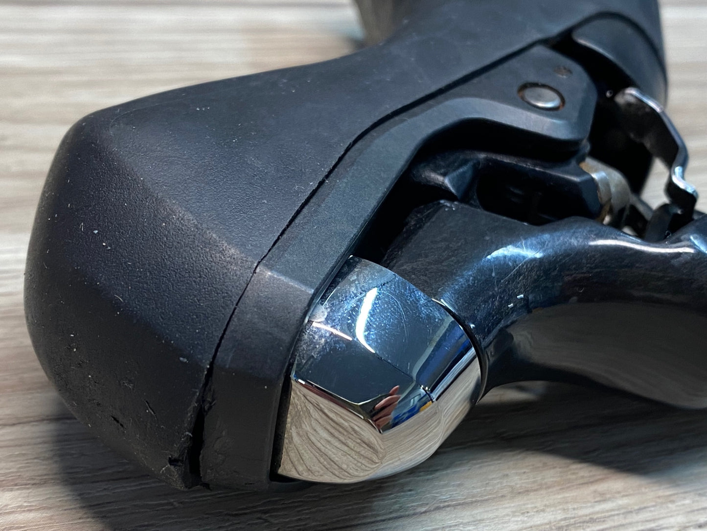 IU893 シマノ SHIMANO アルテグラ ULTEGRA ST-R8020 STIレバー 11S 右のみ