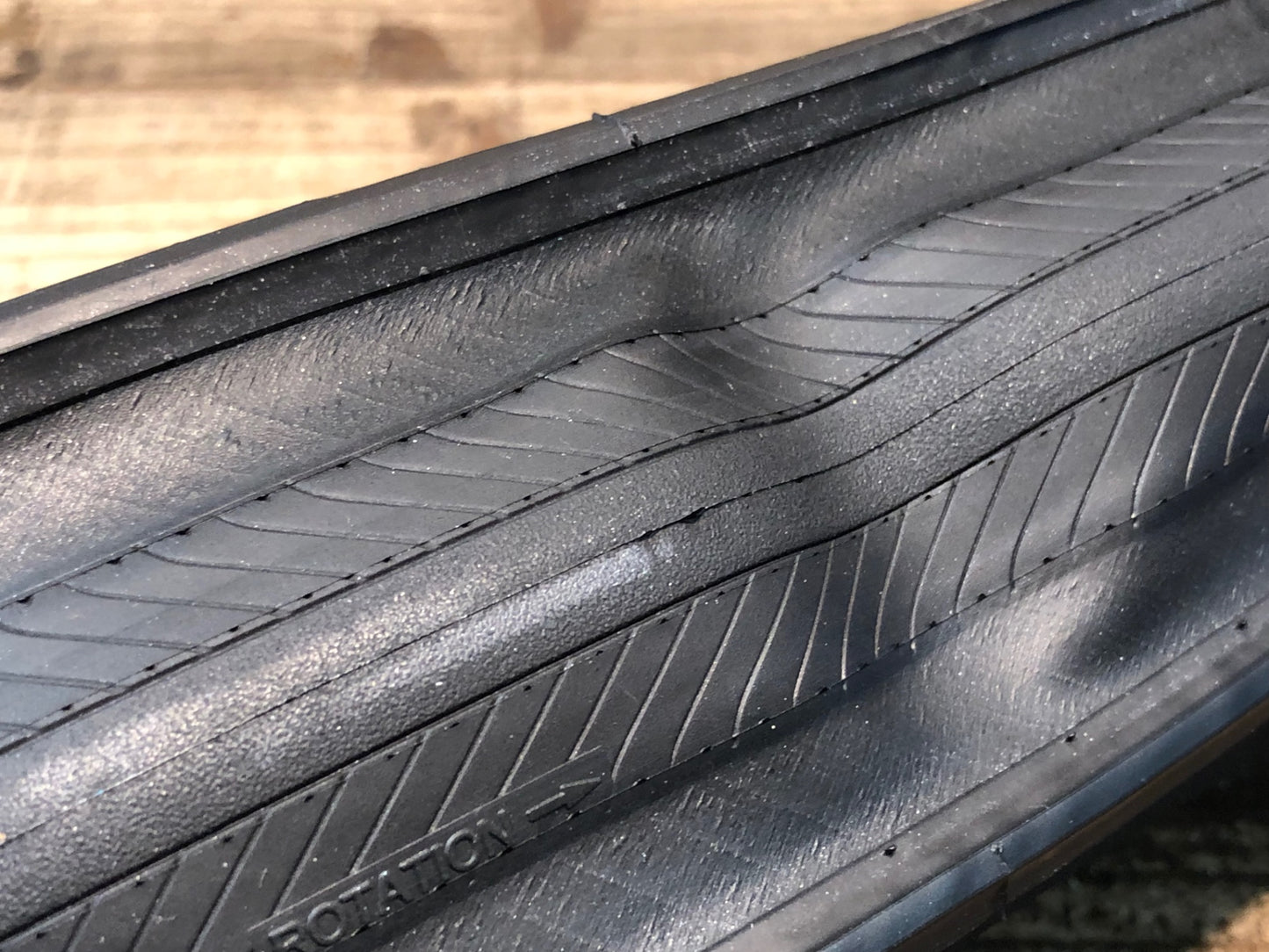 IW074 ジャイアント GIANT GAVIA AC 0 700x28C タイヤ