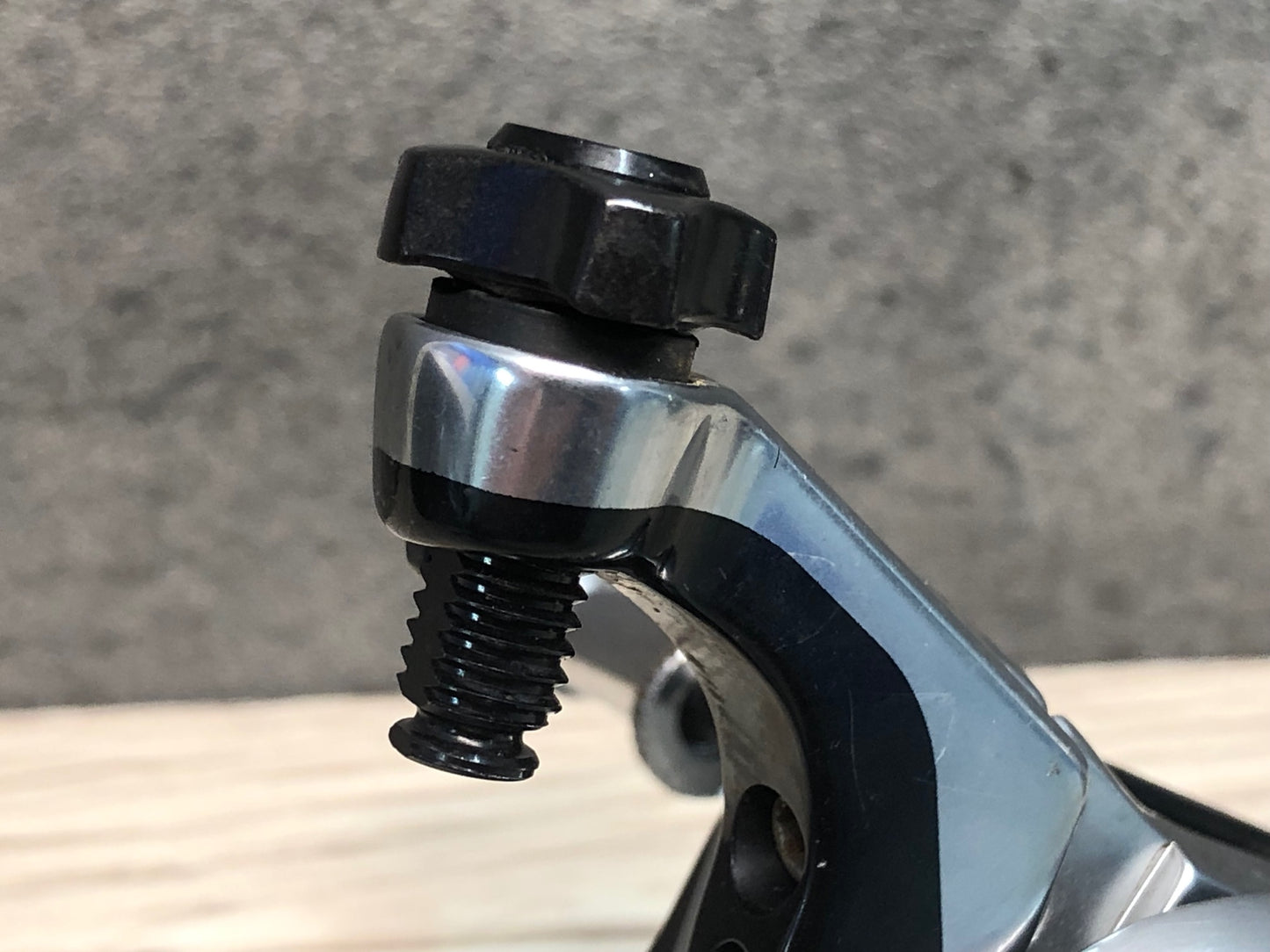 IU428 シマノ SHIMANO デュラエース DURA-ACE BR-9000 ブレーキキャリパー セット