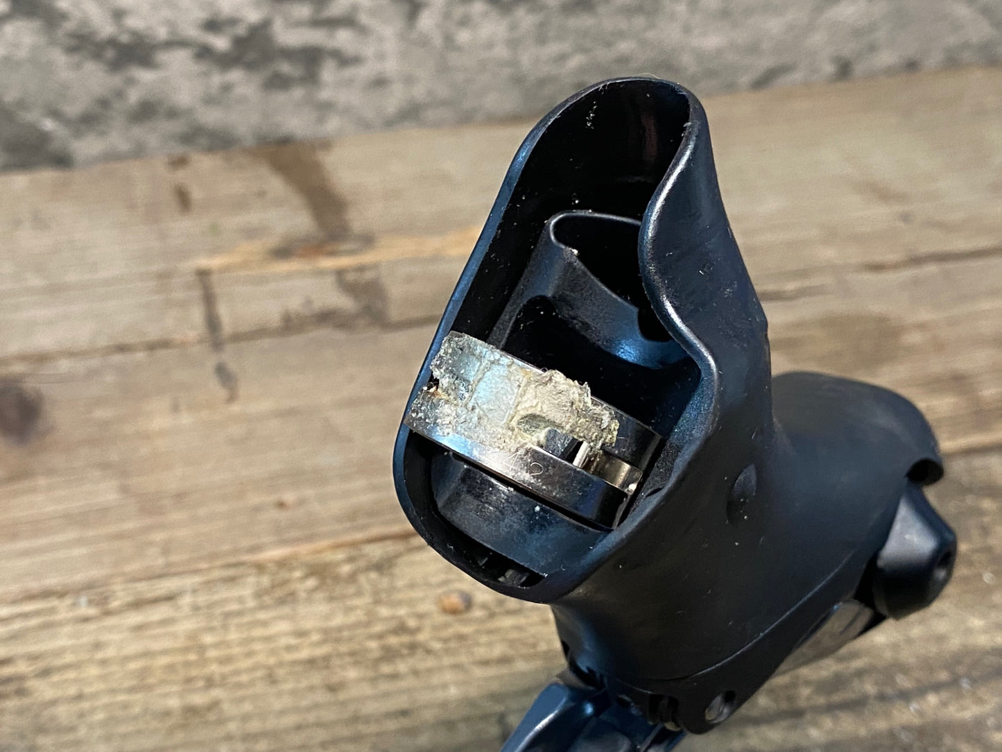 IN686 シマノ SHIMANO ST-5600 STIレバー 2×10S