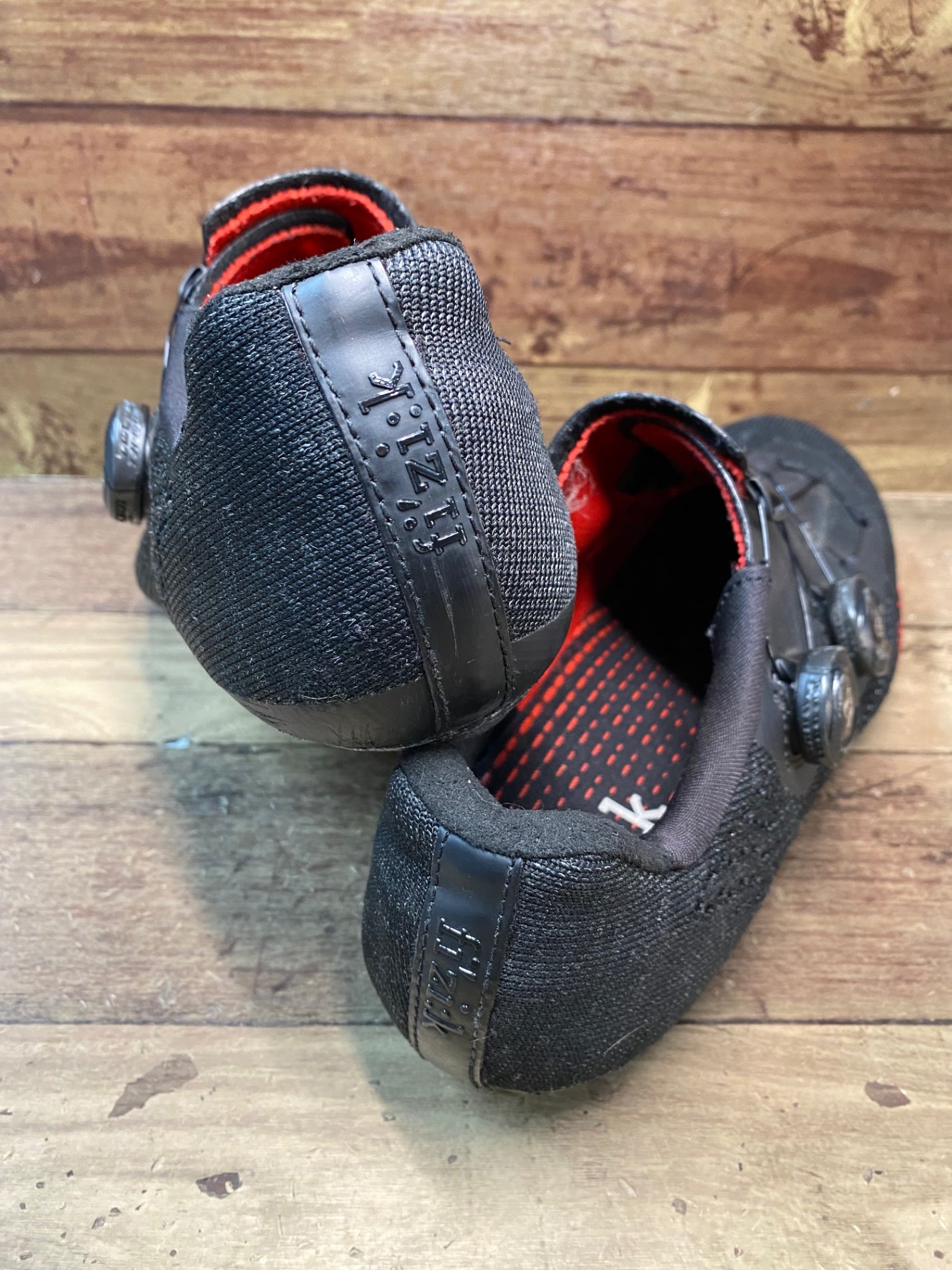 IH284 フィジーク fizik INFINITO R1 Shoes ビンディングシューズ 黒 EU42.5 SPD-SL ※ソール傷