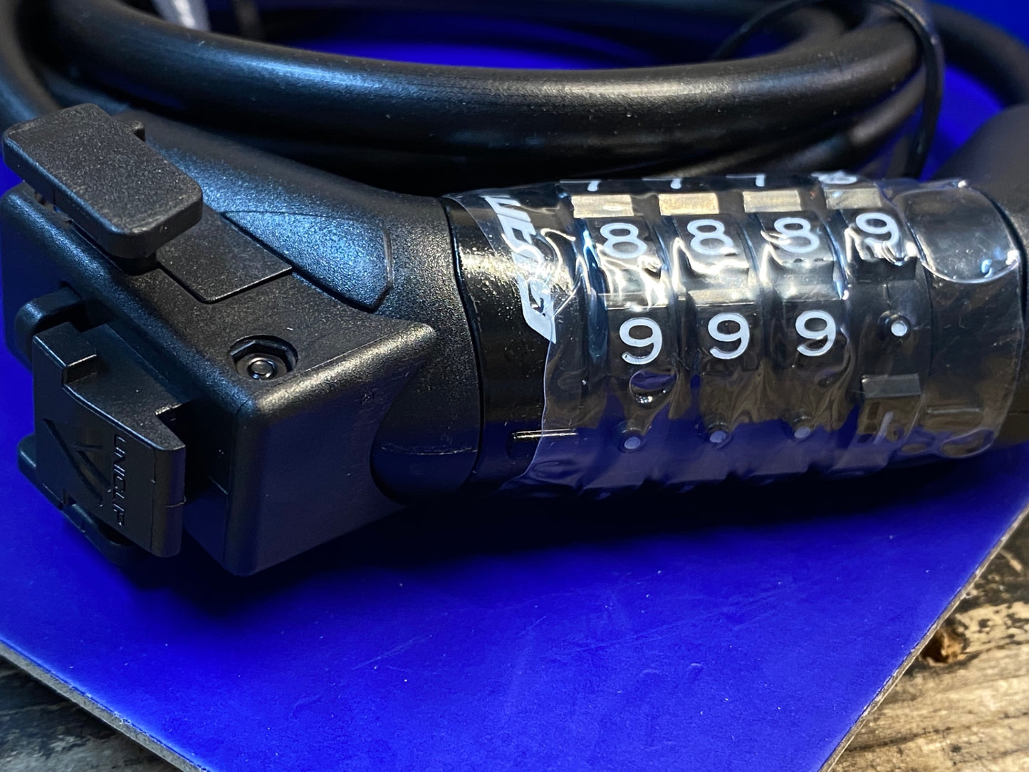 IV817 ジャイアント GIANT UNICLIP LOCK TAIL LIGHT COMBO KIT 2 チェーンロック テールライト