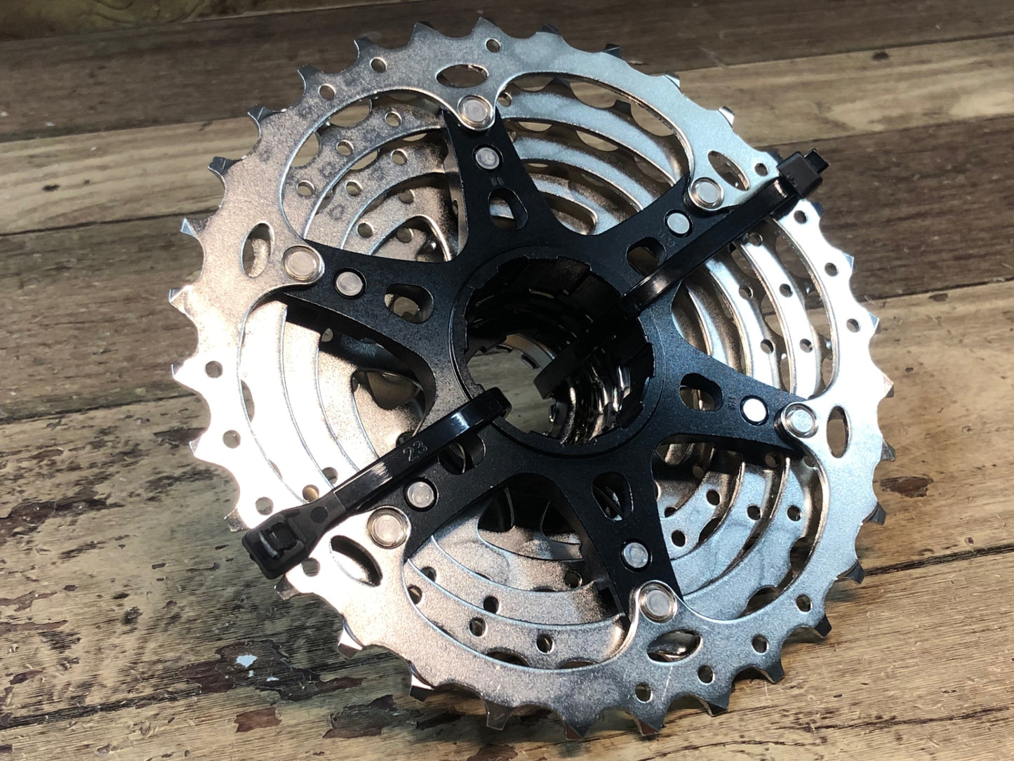 IG049 シマノ SHIMANO 105 CS-R7000 スプロケット 11-32T 11S