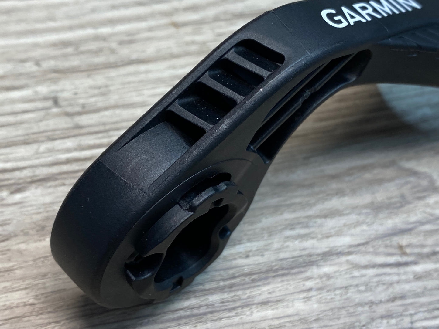 IU902 ガーミン GARMIN サイコンマウント Φ31.8