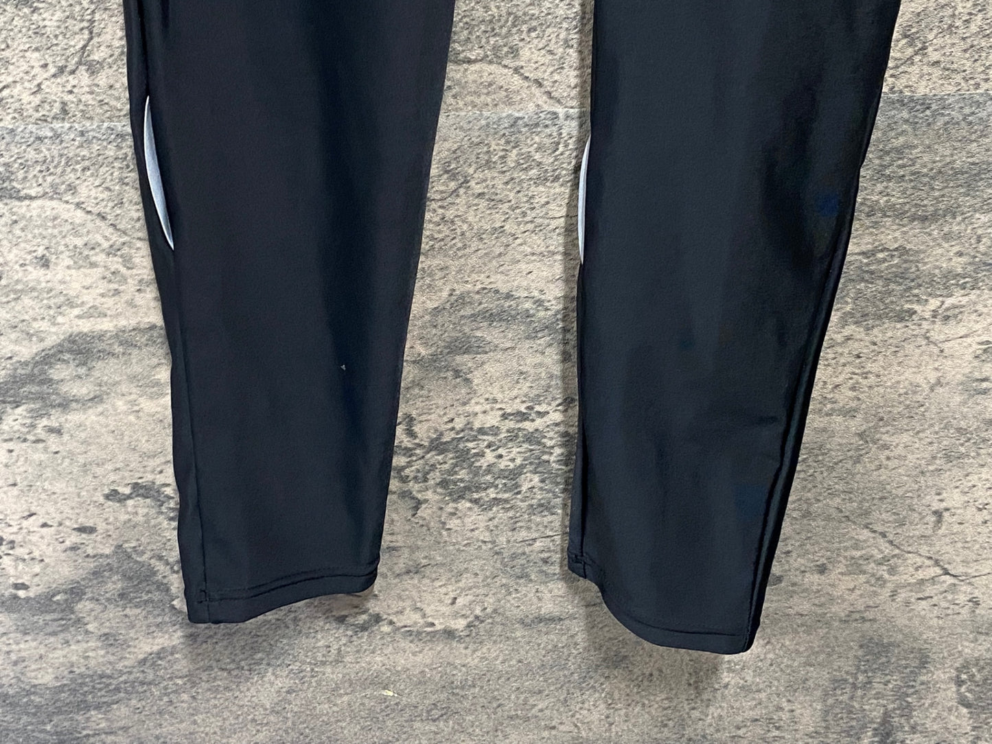 JC254 リオンドカペルミュール Lion de KAPELMUUR カーゴ ビブタイツ 黒 M ※パッド汚れ