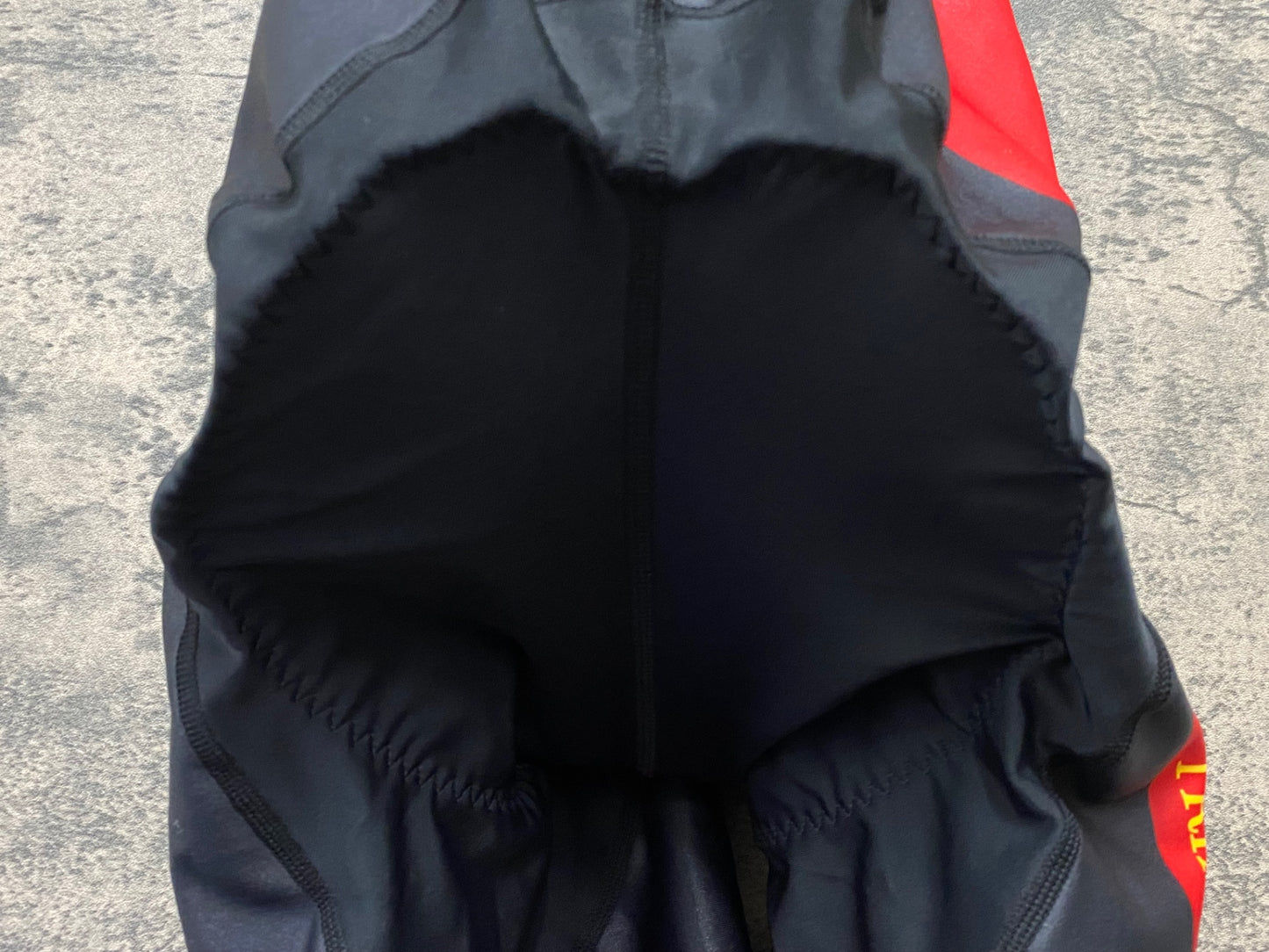 JA845 ウェイブワン WAVE ONE ビブショーツ 赤 M TEAM TOLVGH