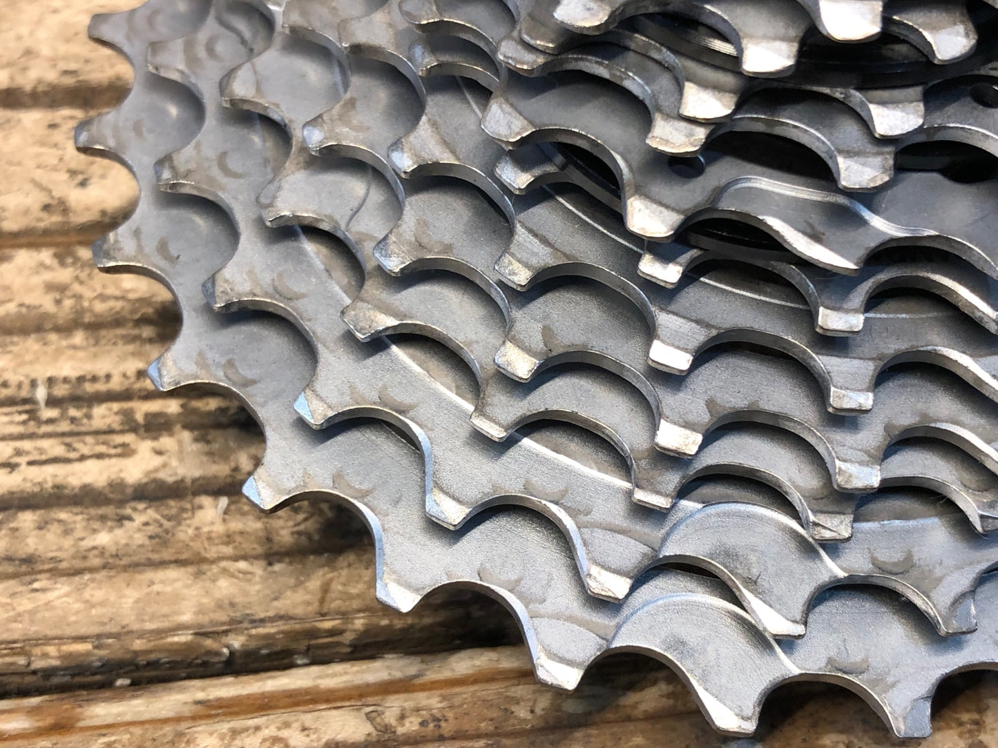 IM090 カンパニョーロ CAMPAGNOLO コーラス CHORUS CS201CH1219 スプロケット 12S 11-29T