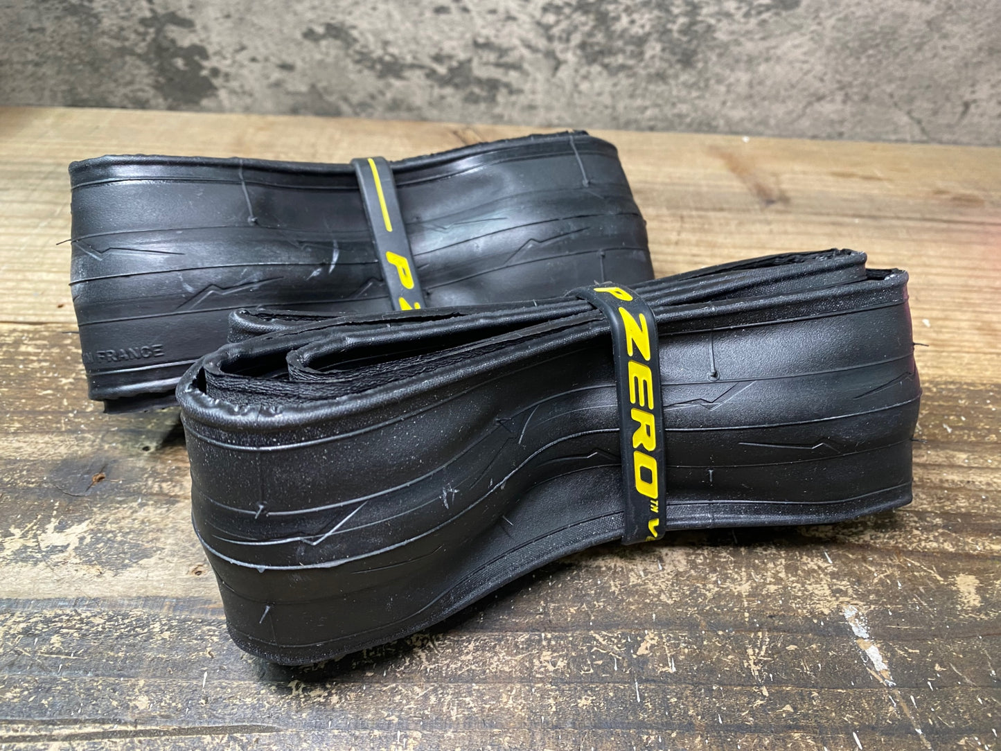 JA583 ピレリ PIRELLI P ZERO VELO クリンチャータイヤ 700x25c 2本セット