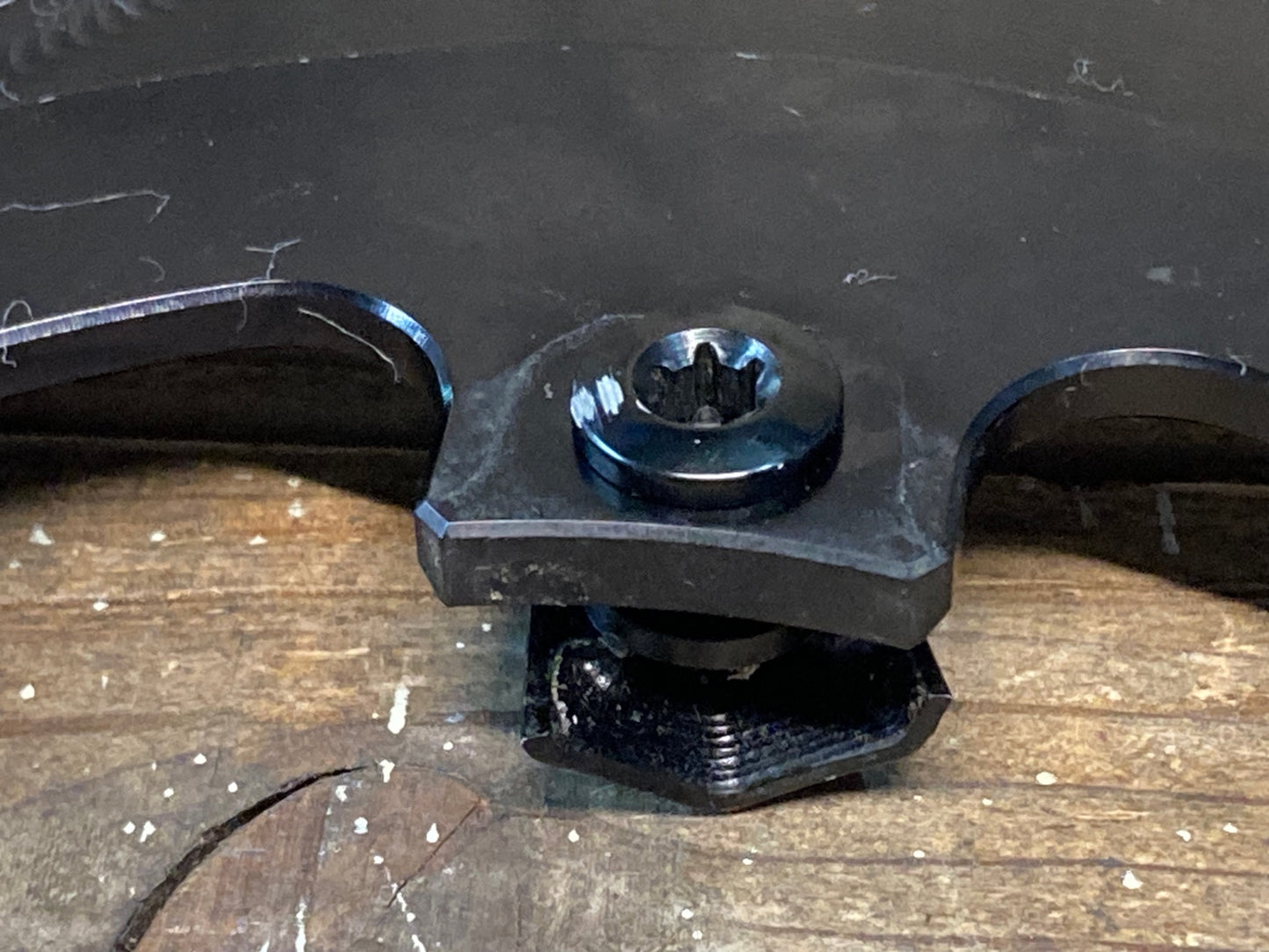 IO619 アブソリュートブラック ABSOLUTOBLACK 楕円 チェーンリングセット 53T PCD110mm 黒