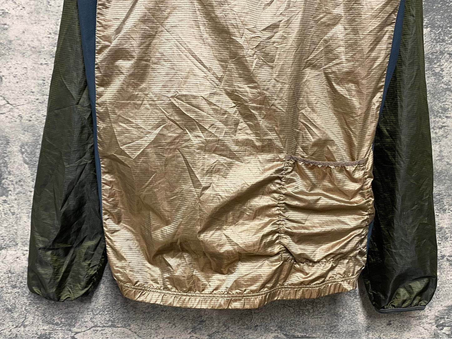 IW777 カペルミュール KAPELMUUR 長袖 ウインドブレイカー 緑 M