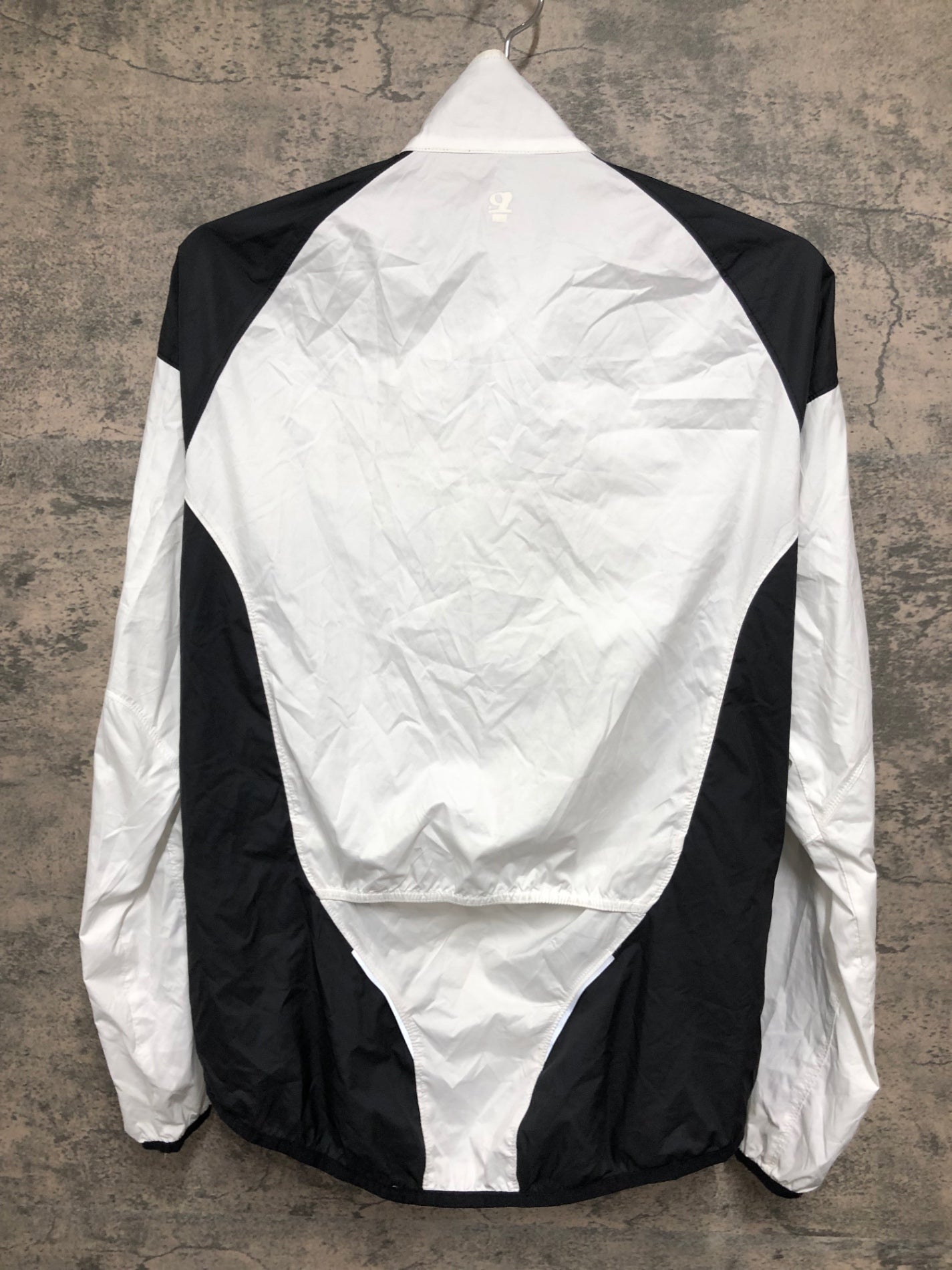 IZ767 パールイズミ PEARL iZUMi 長袖 ウィンドブレーカー 白 黒 M