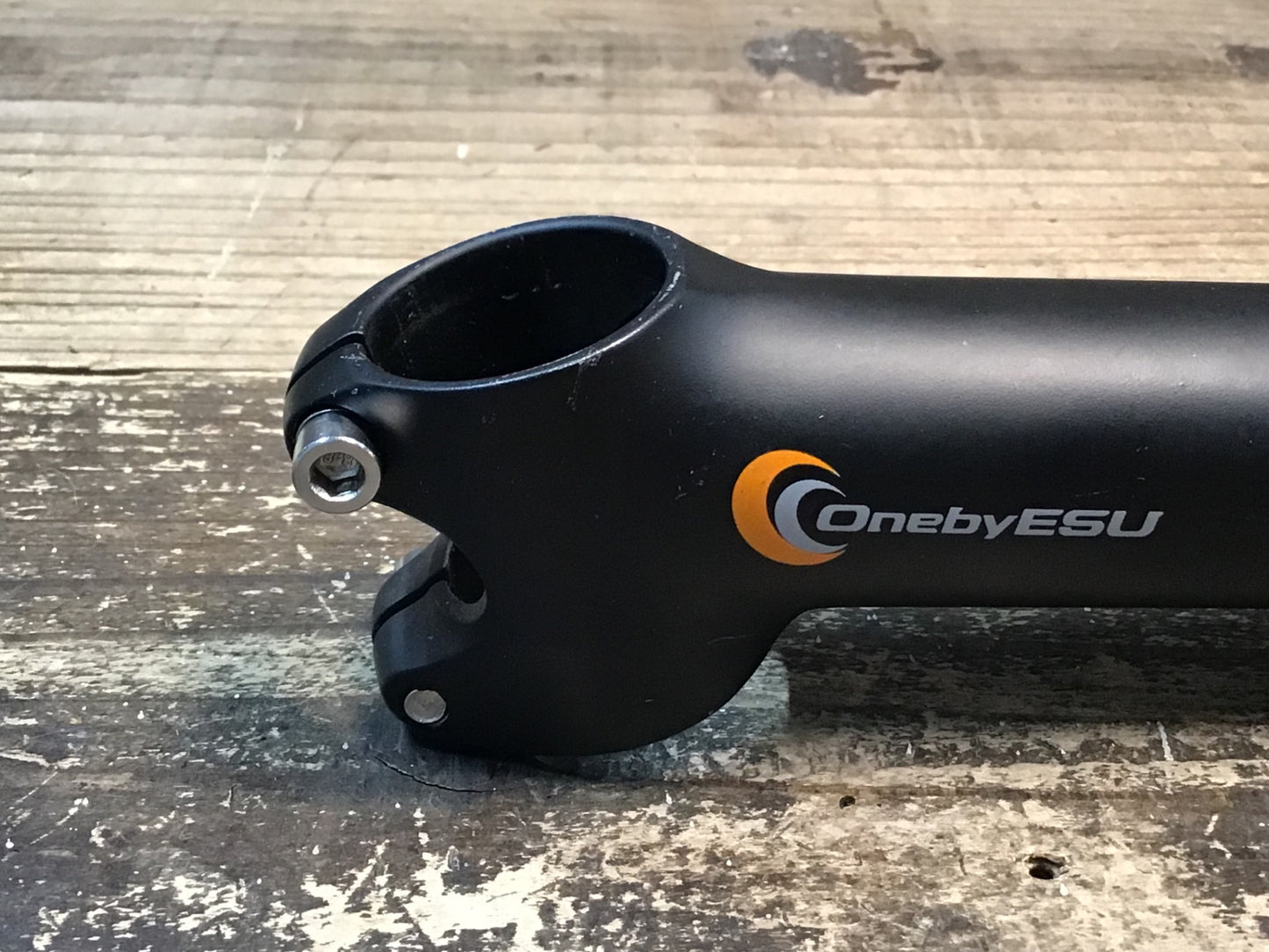 IU764 ワンバイエス One by ESU アルミ ステム 110mm Φ31.8 OS 73°