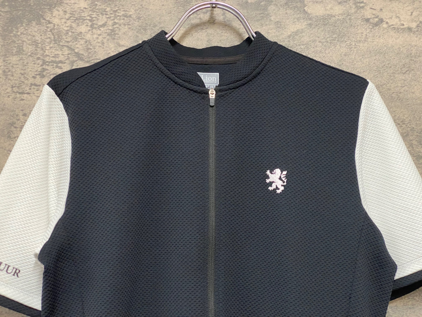 JB702 リオンドカペルミュール Lion de KAPELMUUR 半袖 サイクルジャージ 黒 白 M