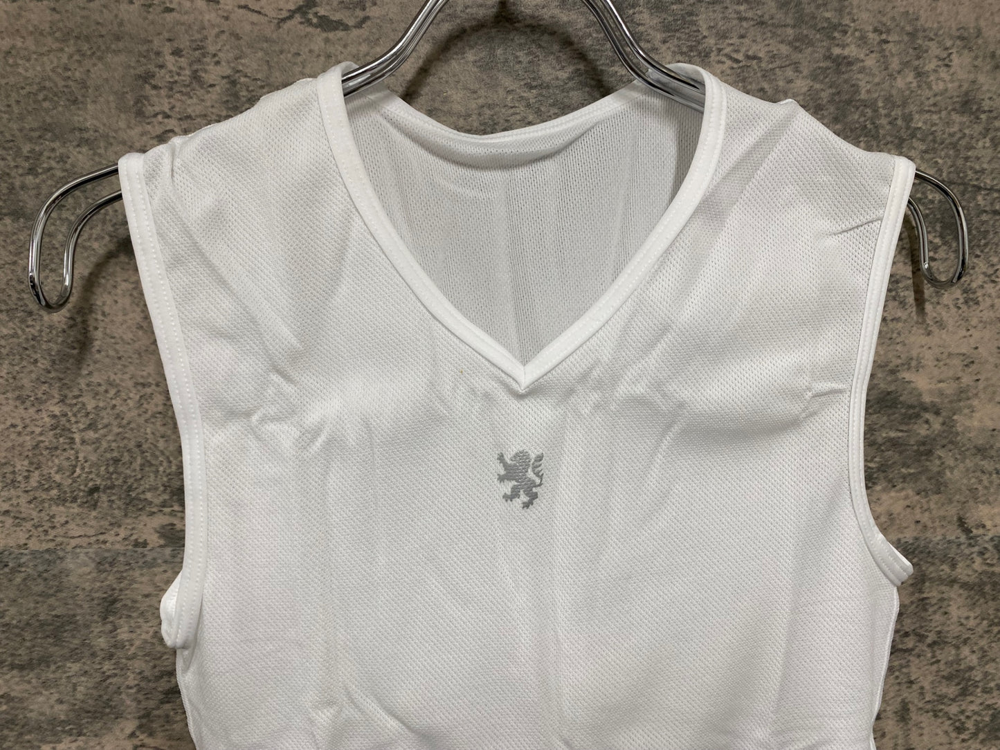 IV916 カペルミュール KAPELMUUR ノースリーブ ベースレイヤー 白 M メッシュ