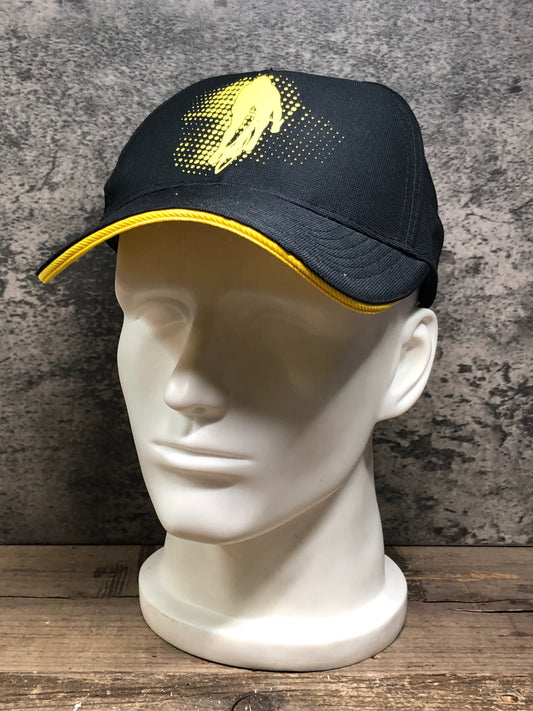 IV595 ツールドフランス Tour de france キャップ 黒 黄 フリーサイズ