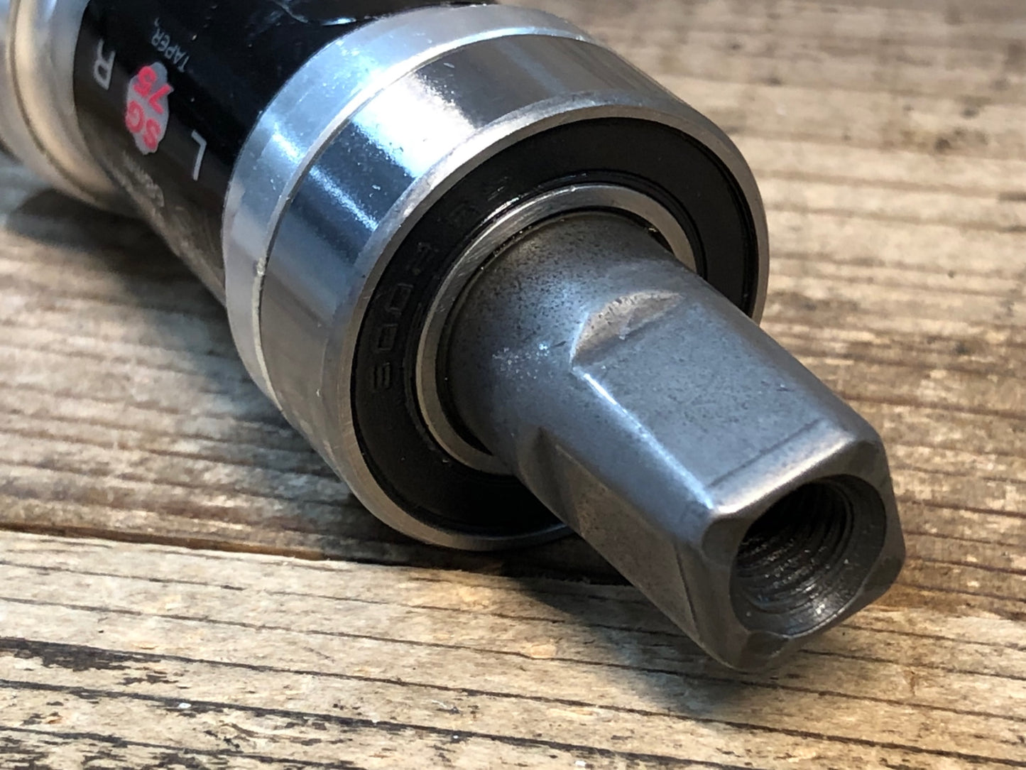 IF238 スギノ SUGINO SUGINO75 CBB-SG75 ボトムブラケット BB 軸長112mm 68mm BC1.37×24T