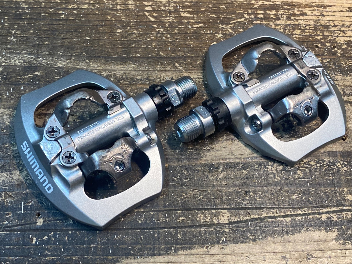 IZ704 シマノ SHIMANO PD-A530 ビンディングペダル 片面フラット SPD シルバー