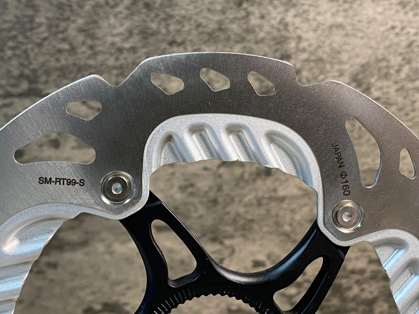 IX433 シマノ SHIMANO SM-RT99-S 160mm ディスクブレーキローター 2枚セット