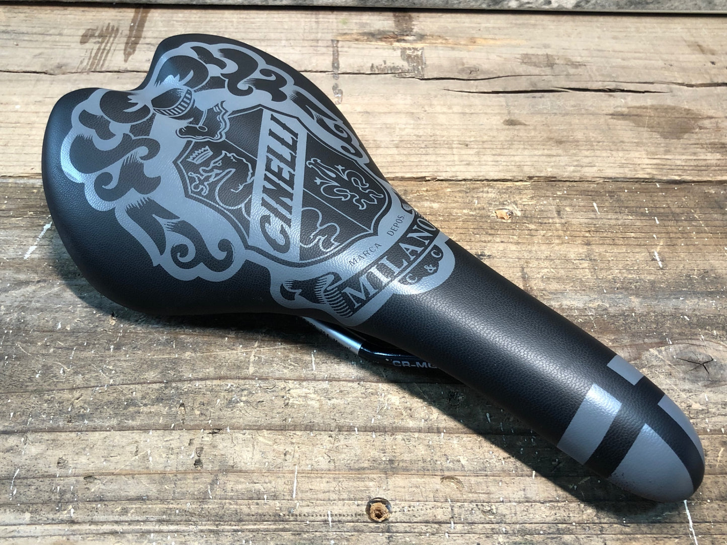 IQ412 チネリ CINELLI スカット SCATTO SADDLE サドル クロモリレール 黒