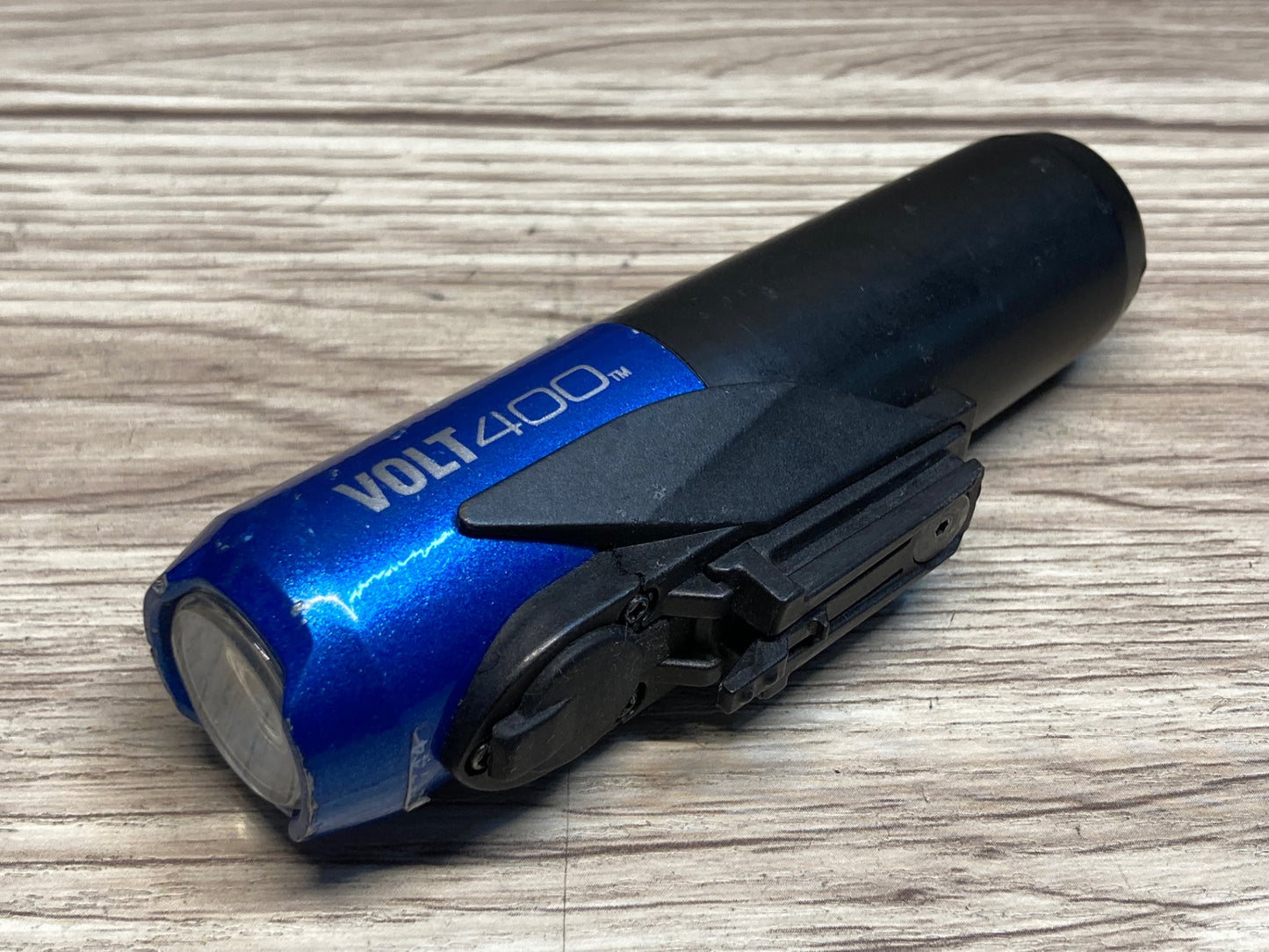 IW726 キャットアイ CATEYE VOLT400 フロントライト 青 点灯確認済