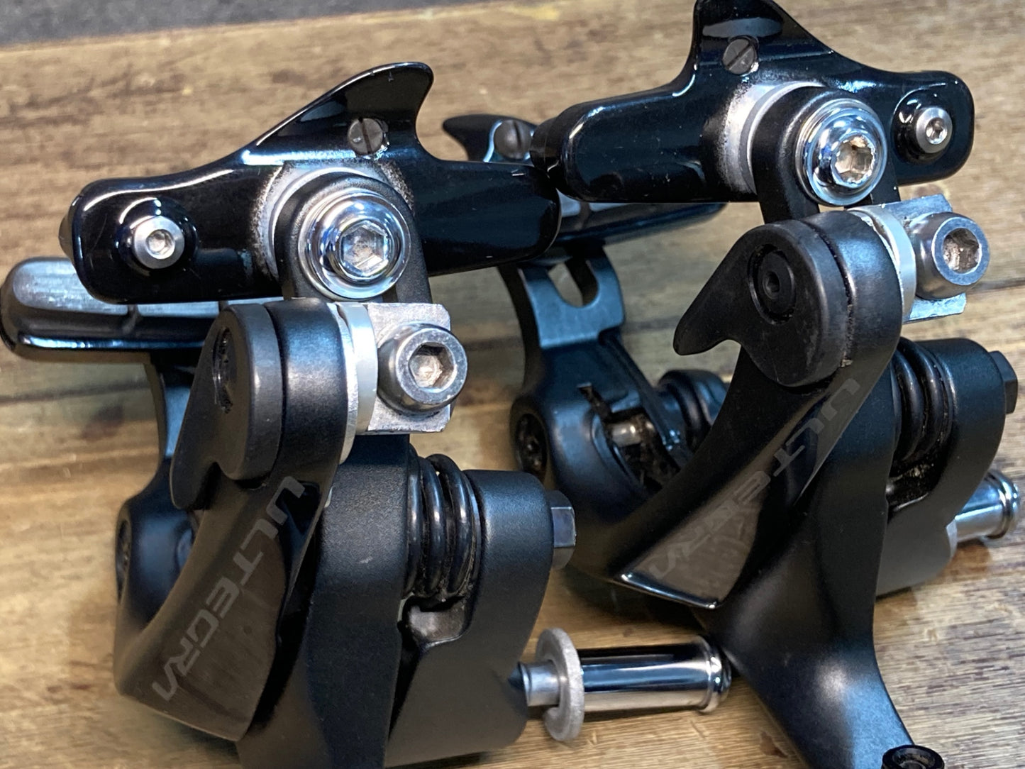 IX773 シマノ SHIMANO アルテグラ ULTEGRA BR-R8100 キャリパーブレーキ 前後セット