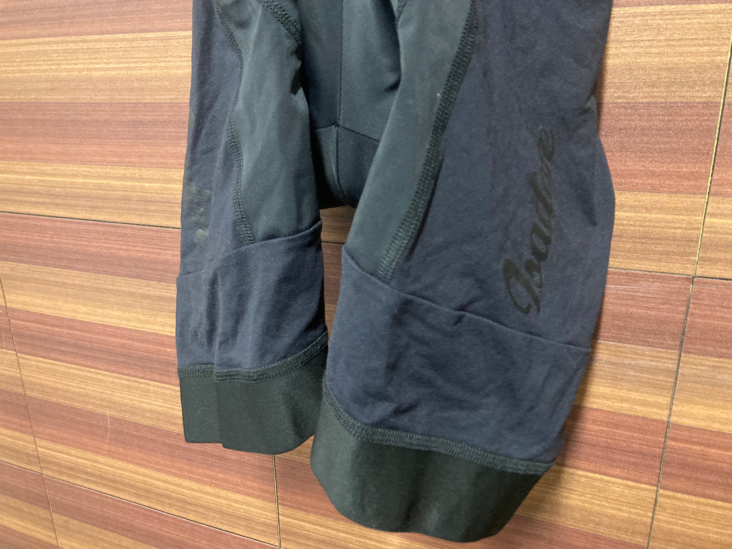 IQ729 イザドア Isadore ビブショーツ 黒 S