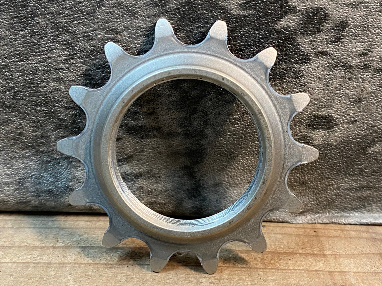 IU927 スギノ Sugino GIGAS TRACK BIKE COG トラック コグ 14T NJS