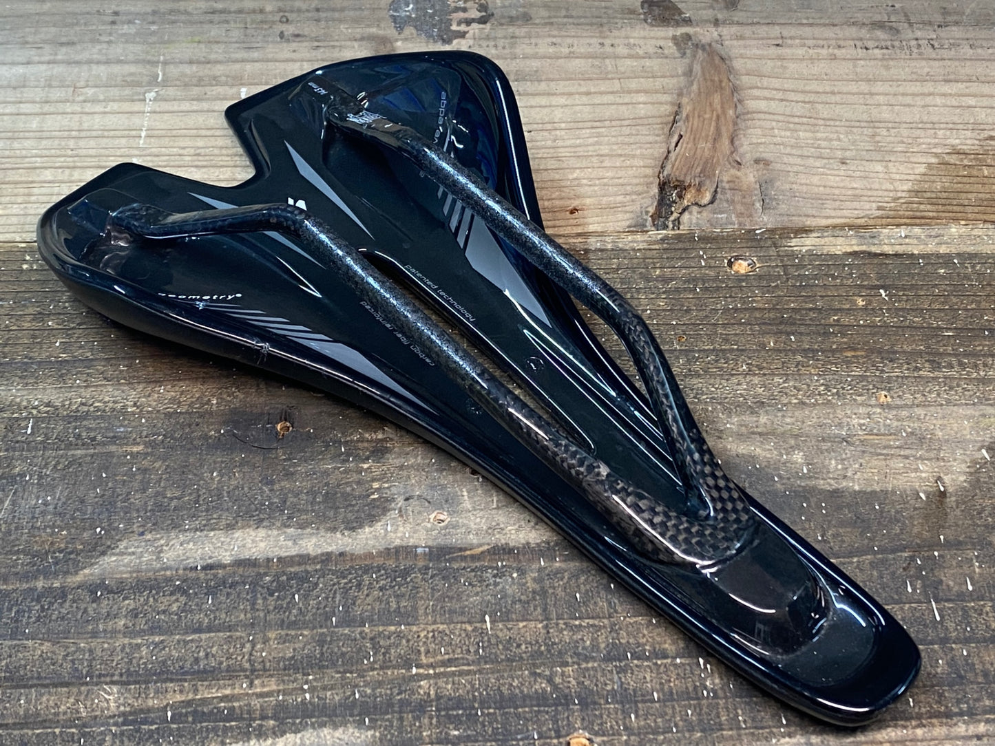 IP066 スペシャライズド SPECIALIZED トゥーペ TOUPE PRO サドル 143mm 黒 カーボンレール