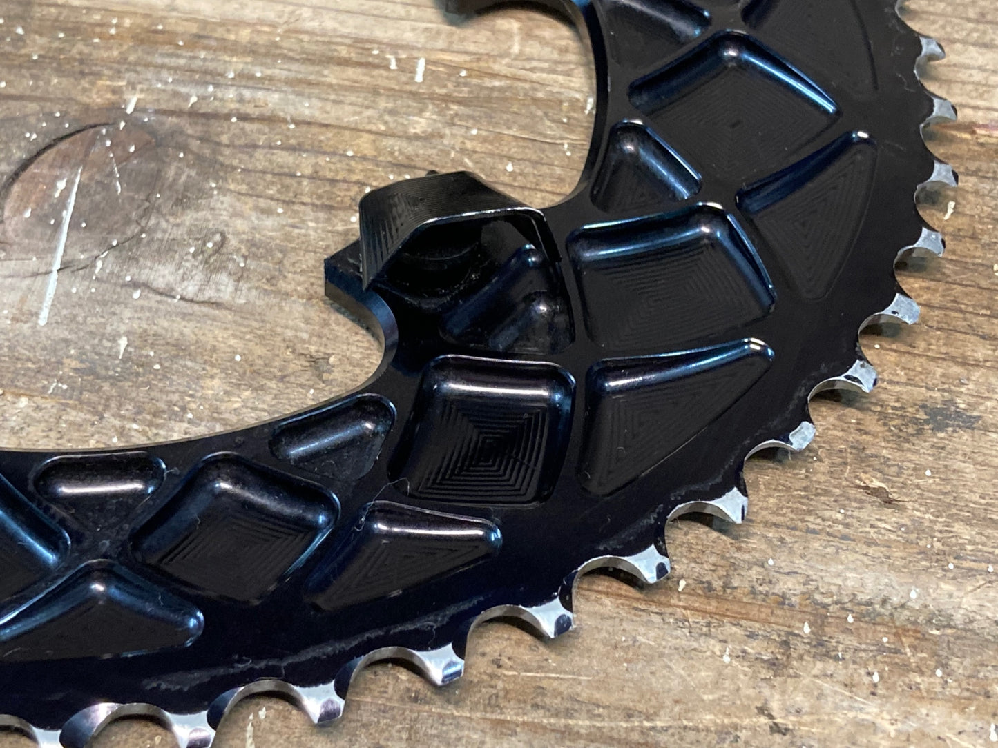 IO619 アブソリュートブラック ABSOLUTOBLACK 楕円 チェーンリングセット 53T PCD110mm 黒