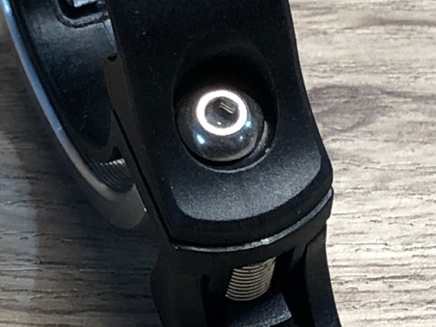 IP148 ノグ Knog Oi ベル シルバー Φ31.8