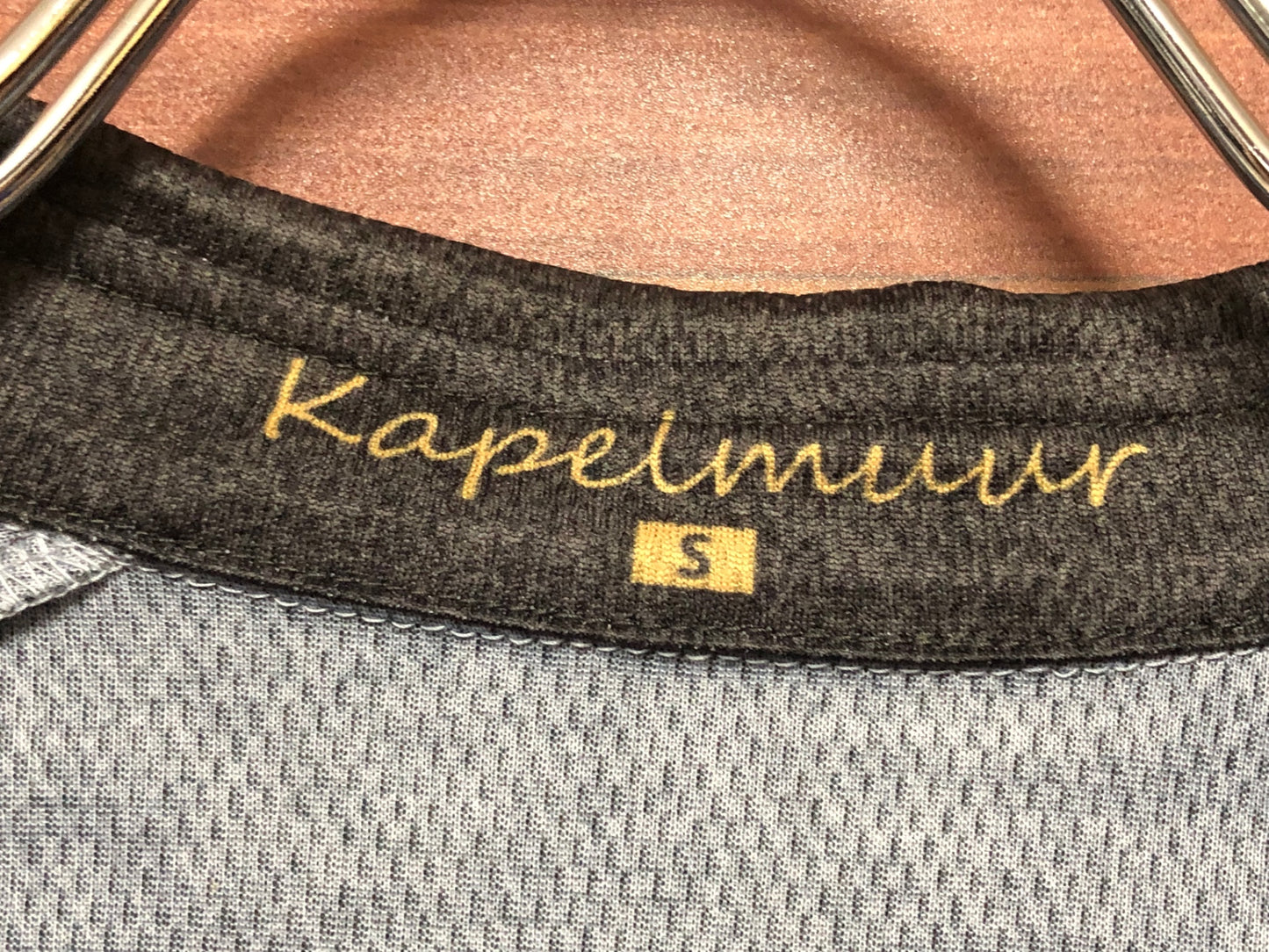 IJ730 カペルミュール KAPELMUUR サイクルジャージ 半袖 S 黒金