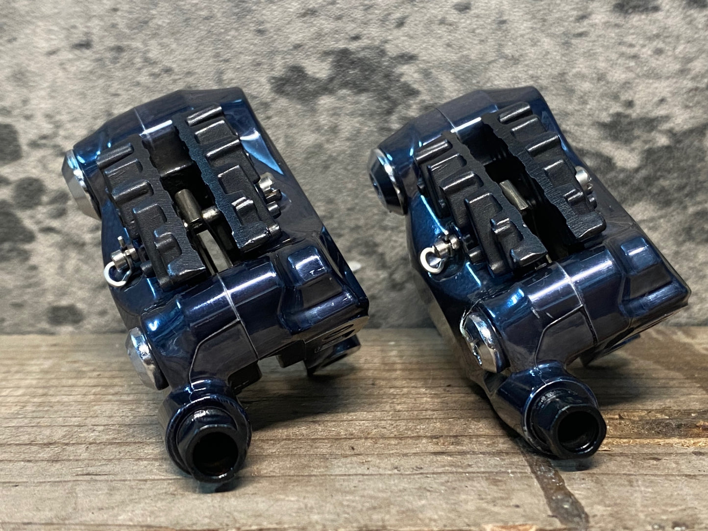 IU492 シマノ SHIMANO アルテグラ ULTEGRA BR-R8070 油圧 ディスクブレーキ キャリパー ※スレ傷あり