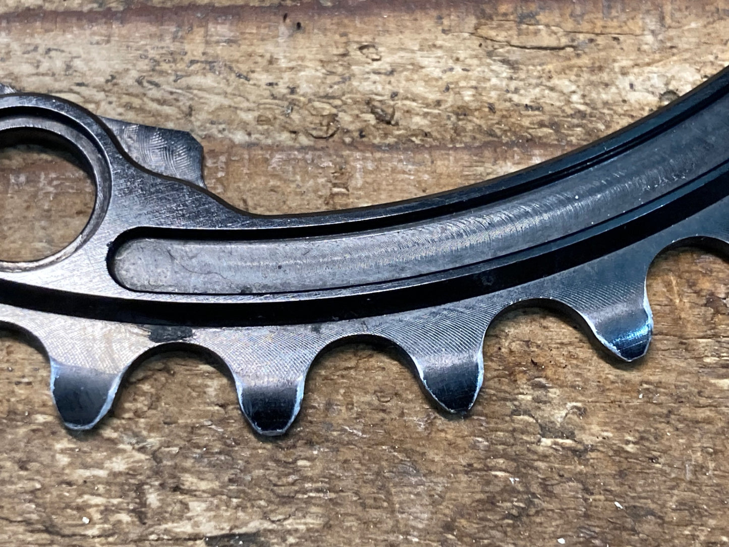 IS794 アブソリュートブラック absoluteBALCK 楕円チェーンリング 50/34T PCD110 4アーム チェーンリングボルト付き