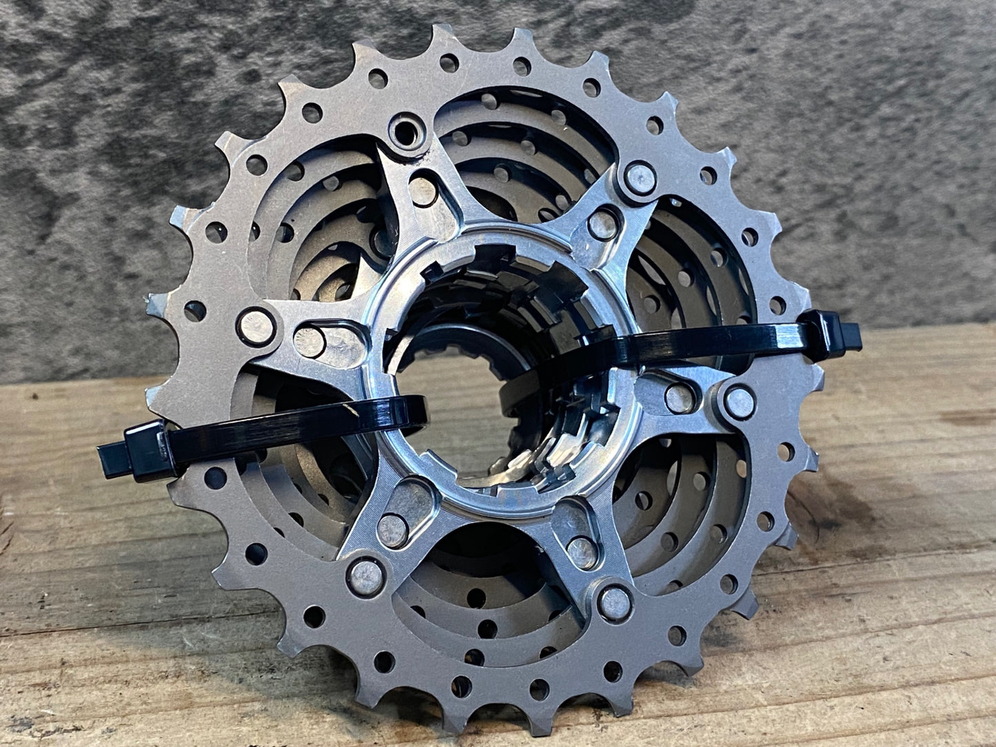 IH388 シマノ SHIMANO デュラエース DURA-ACE CS-7900 スプロケット 12-25T 10S