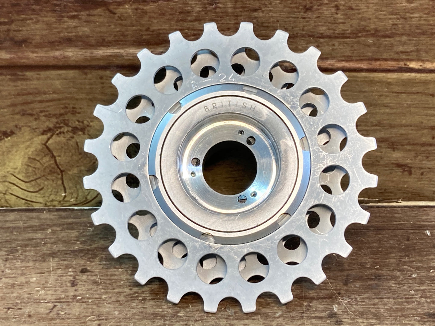 IL958 カンパニョーロ Campagnolo スーパーレコード SUPER RECORD 金冠 ボスフリー 12-24T 6S BSCネジ