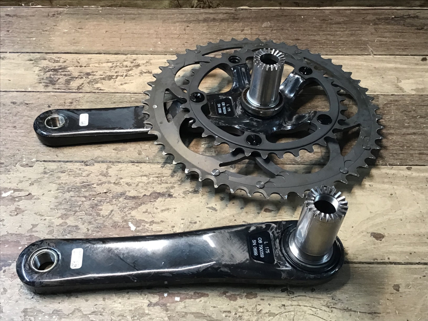 IK790 カンパニョーロ CAMPAGNOLO コーラス CHORUS 5H クランクセット ウルトラトルク 50/34T 175mm ※ボルト1個欠品