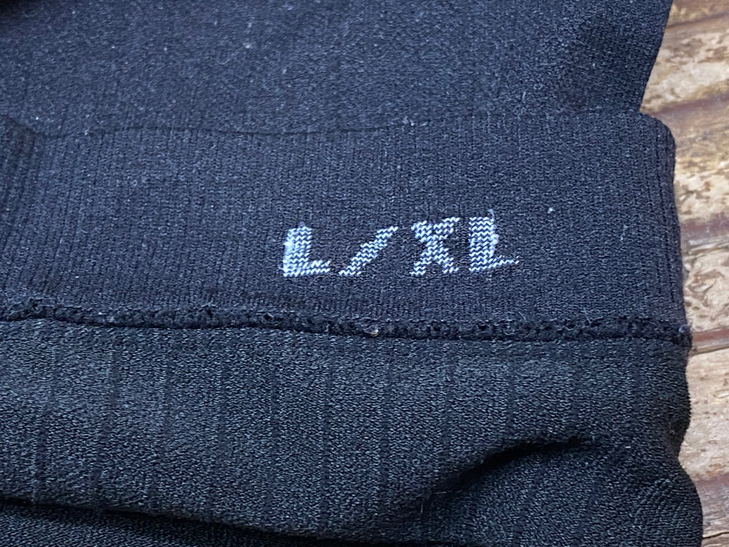 IX177 エチュオンド ETXEONDO レッグウォーマー 黒 L/XL