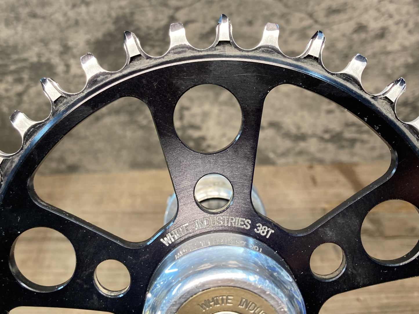 IT181 ホワイトインダストリーズ White Industries クランクセット M30 170mm Road/Gravel BBE30BSA 38T ※実測Qファクター170mm